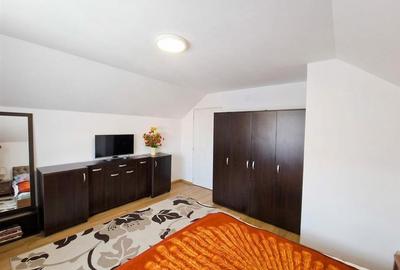 RECO Casa renovata complet la curte comuna in Cantemir - 11