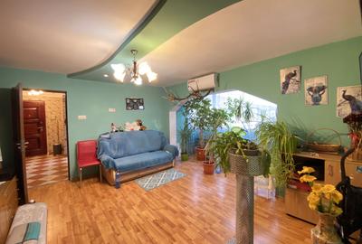 Apartament 2 Camere, 58 mp, Izolat, Renovat, Zona Soarelui, COMISION 0 - 3