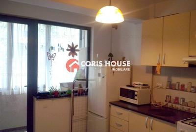 Apartament cu 2 camere nedecomandat, mobilat în Apărătorii Patriei