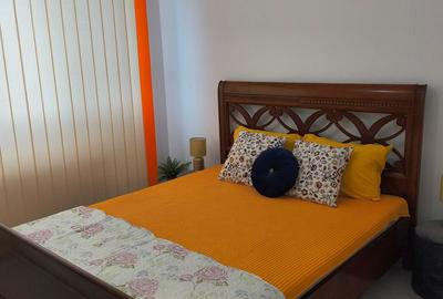 Apartament cu 2 camere semidecomandat, mobilat în Domenii