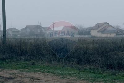 Teren intravilan de 5000 mp, în Nord-Vest