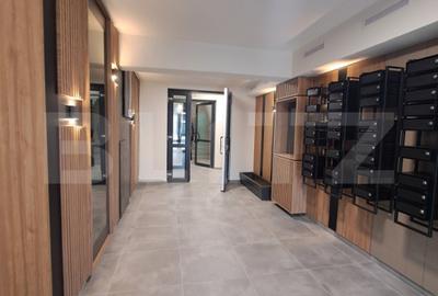Apartament nou, impecabil, structura mare Tractorul - 2