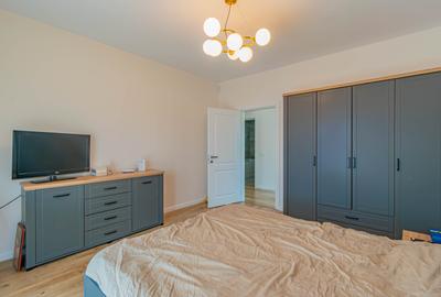 Vila complet mobilata si utilata, panouri, acumulatori, impecabila - 32
