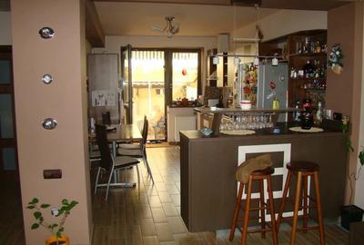 Casa / vila 8 camere | 1 etaj | Militari | Metrou Pacii - 5