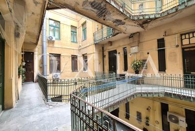 AX1102 Piata Victoria, Ultracentral, - 21