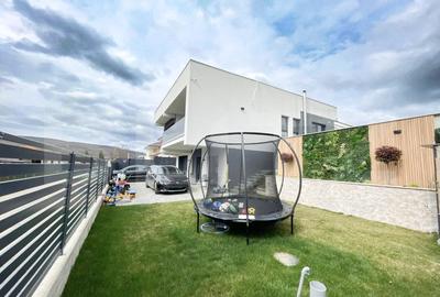Casă ultra finisată - mobilată - piscină infinity - 4