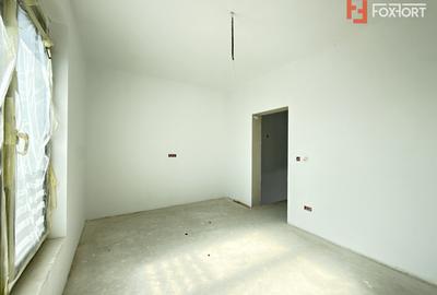 Duplex 4 camere situat la drum asfaltat, in Sacalaz - 26