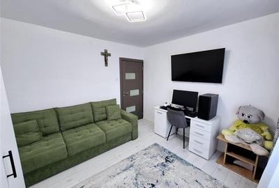Apartament cu 3 camere de vanzare - 4