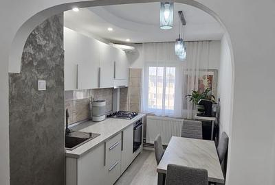 Apartament cu 2 camere semidecomandat, mobilat în Gheorghe Lazăr