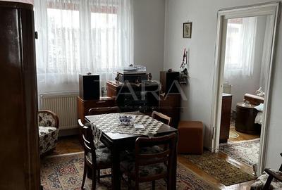 Apartament cu 3 camere, zona Facultatea de Litere, Central. - 1