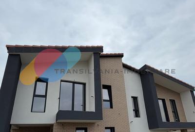 Casă modernă P+E | 120 mp utili | 360 mp teren | Panouri fotovoltaice | - 1