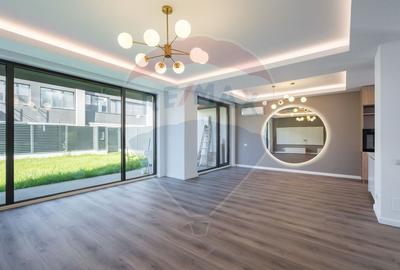 Casă / Vilă cu 5 camere de vânzare în zona Central - 1