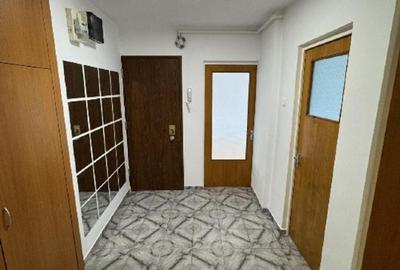 Drumul Taberei, 3 camere decomandat, renovat, etaj 6 din8, vedere, sud - 14