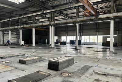 Spațiu industrial, 2700 mp în Militari