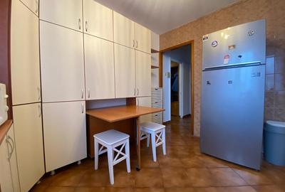 Apartament METROU 1 Decembrie - 4