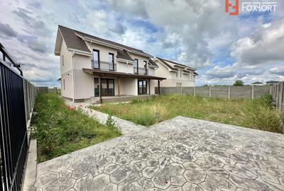 Duplex cu 4 camere în Moșnița Nouă