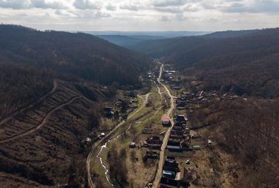 Teren intravilan de 302 mp în localitatea Șoimoș - 6