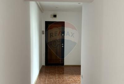 Apartament cu 4 camere de vânzare în zona Calea Romanului - 5