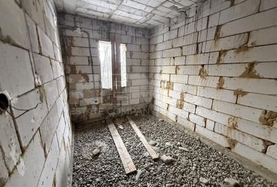 Proprietate de vânzare cu două case | Teren 1.500 mp | Bivolărie - 15