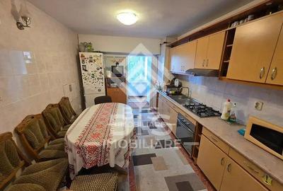 Apartament cu 3 camere în Sud-Est