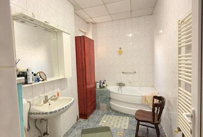 Vilă Spațioasă cu 5 Camere - 360.000 euro- Zona Girocului - 15