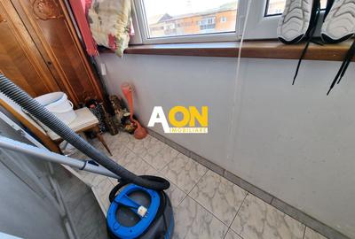 De inchiriat apartament 3 camere, zona Piata, Cetate - 13