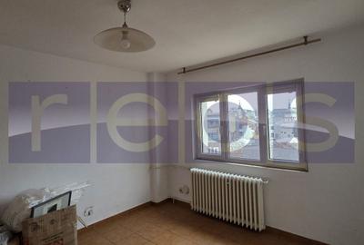 VANZARE 5 CAMERE DECOMANDAT -UNIRII -FANTANI - 13