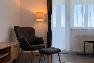 De inchiriat ap. 3 camere  + garaj, zona Cornisa - 18