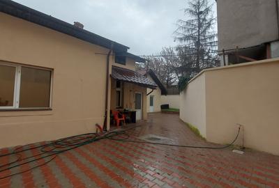 Piata Victoriei-BERZEI, Vanzare casa  SINGUR CURTE, teren 456mp - 5