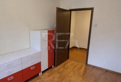 3 camere Titan, centrală, inst. schimb.,parcare, et. 1, an 1984, 67 mp - 3