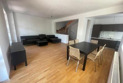 Casa solida, moderna si luminoasa; liniste totala in natura! - 5