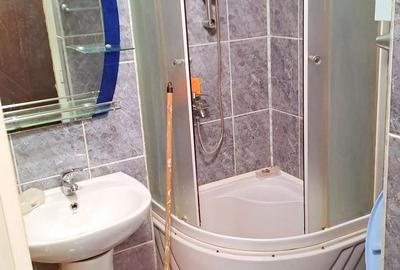 Apartament cu o camera de inchiriat – Micro 38, etaj intermediar - 4