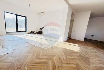 Vilă cu 4 camere de vânzare - 1