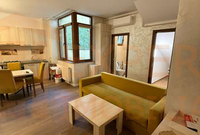 Apartament cu 3 camere decomandat, mobilat în City Park Mall