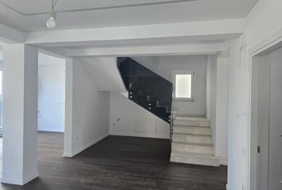 Vila de vanzare in Constanta zona Palazu Mare - 26