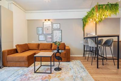 Inchiriere 2 camere, lux, zona REX - 1