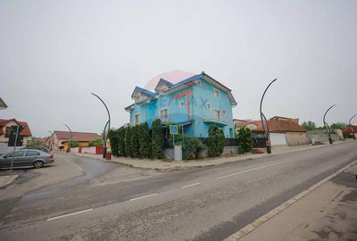 Pensiune cu 11 camere de vânzare, situată în Băile 1 Mai, Sânmartin - 1