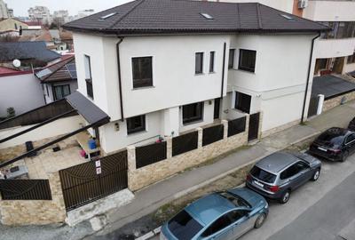 Casa 2016 Tomis 1, curte libera 80 mp pt. 2 mașini+grătar, pergola el. - 1