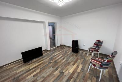 Inchiriem apartament cu 3 camere in centrul orasului, pret 500 euro - 20