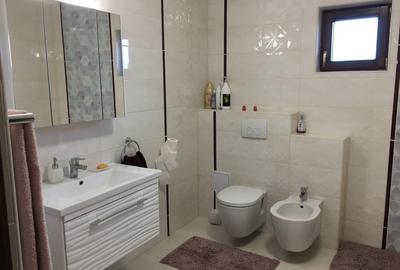 Vand casa tip vila P+E cu 4 cam. - 6
