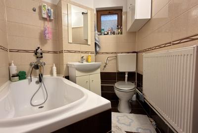 Apartament 2 camere decomandate transformat in 3 de vânzare in km 4-5 - 7