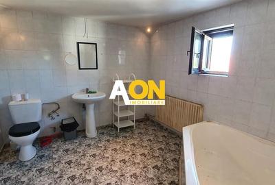 Casa cu 5 camere, 1500 mp teren, Centru. Pretabila pentru muncitori - 17