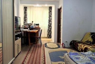 Garsonieră cochetă, poziție excelentă – aproape de metrou și tramvai 41 - 1