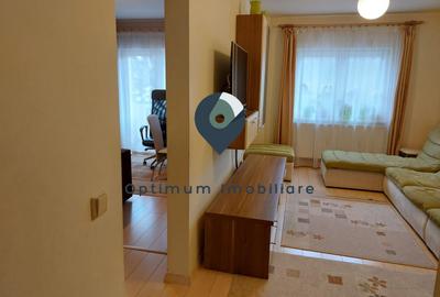 Apartament cu 4 camere decomandat, mobilat în Plopilor