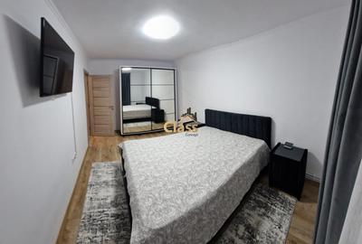 Apartament cu 3 camere semidecomandat în Semicentral