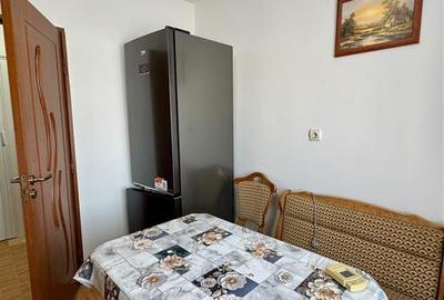 Ap. 3 camere CD- 71mp - Mircea cel Batran - et. intermediar - 8