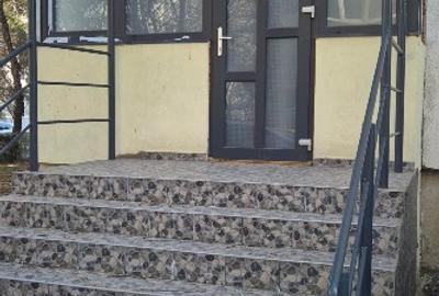 Ofer spre închiriere spațiu comercial – 60 mp, parter bloc zona centrala - 1