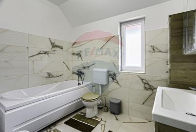 Casă de închiriat în cartierul Athena, zona 6 Vânători - 18