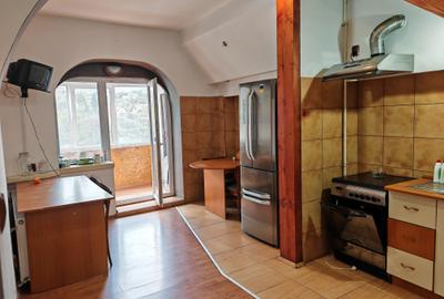 Apartament 4 camere cu priveliste deosebita zona Colinei - 22