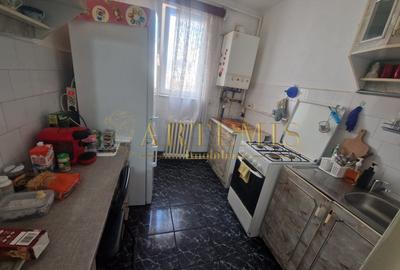 Apartament de 4 camere, decomandat, 96 mp., zona Andrei Muresanu - 1